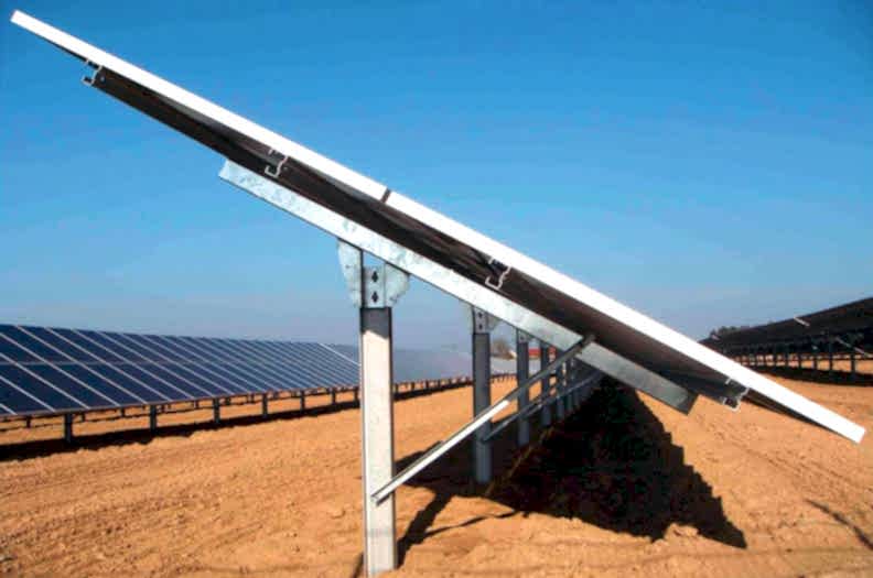 Welser Energiegewinnung Rammprofile Modulträger