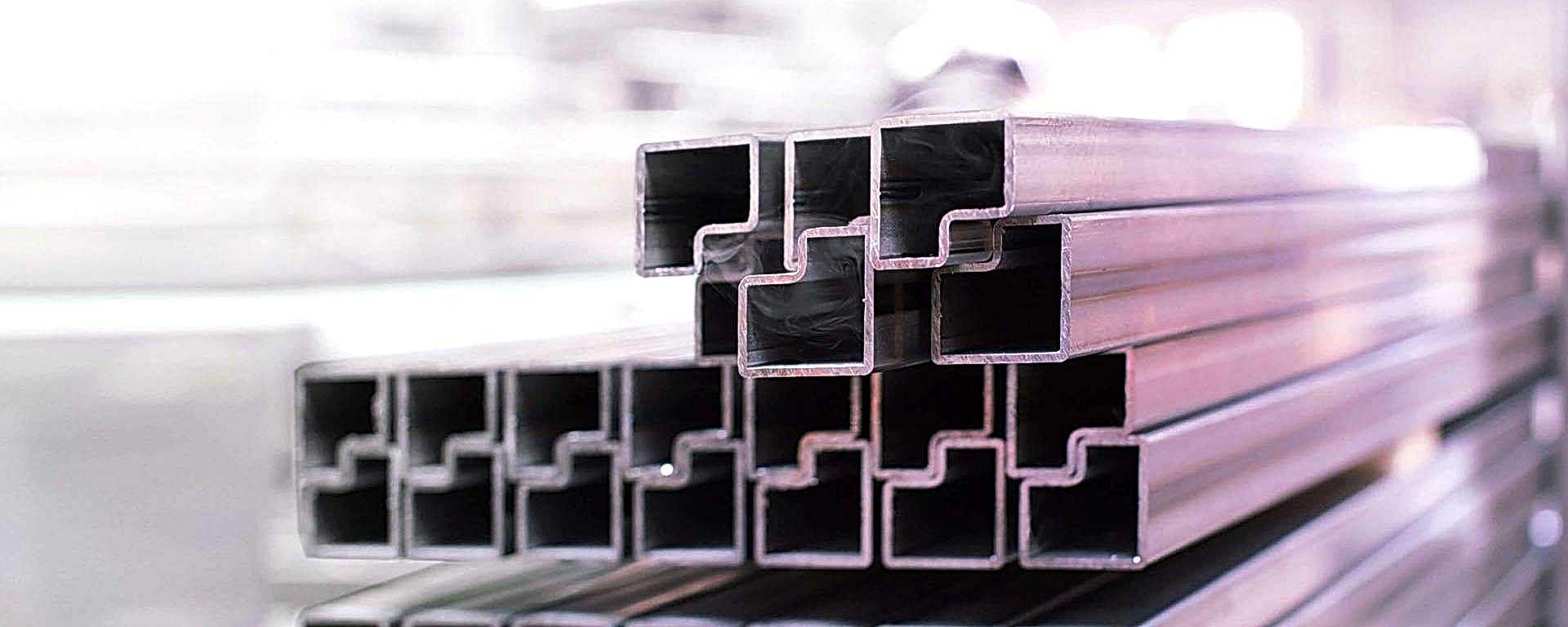 Vorteil_Stahl_vs_Alluminium_Welser_Profile_1920x1205.jpg